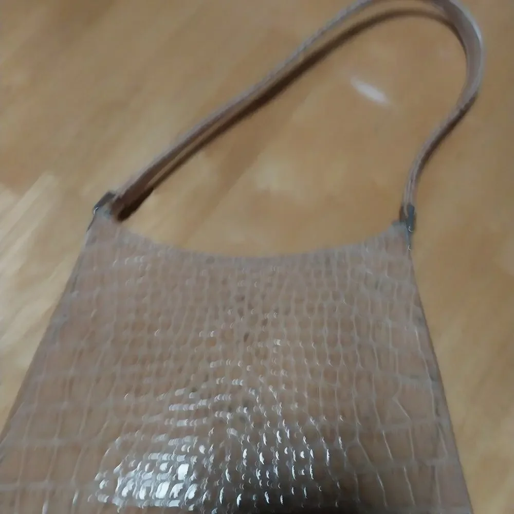 liz claiborne leather handbags